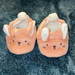 Newborn Carter’s Child of Mine Baby Girl Pink Bunny Baby Slippers Booties Shoes